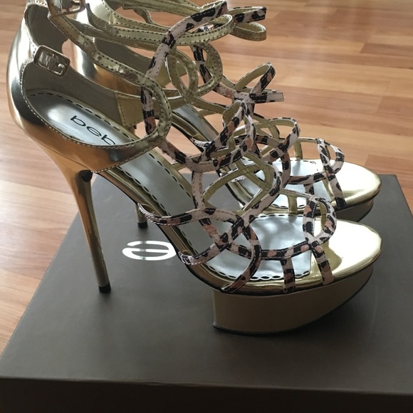 Bebe patterned dancing shoes. - Picture 3 of 9